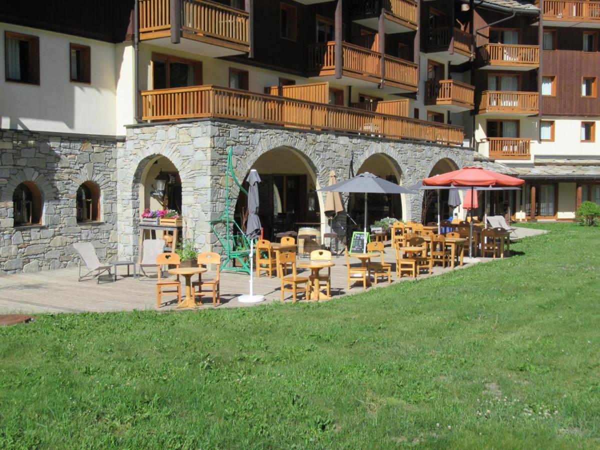 Residence Les Alpages 4 Etoiles - Appartement 4 Personnes - Piscine, Hammam, Sauna, Jacuzzi - Valcenis 73480 Lanslebourg-Mont-Cenis Luaran gambar