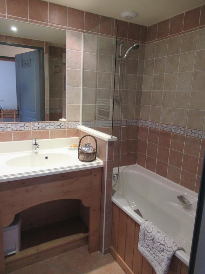 Residence Les Alpages 4 Etoiles - Appartement 4 Personnes - Piscine, Hammam, Sauna, Jacuzzi - Valcenis 73480 Lanslebourg-Mont-Cenis Luaran gambar
