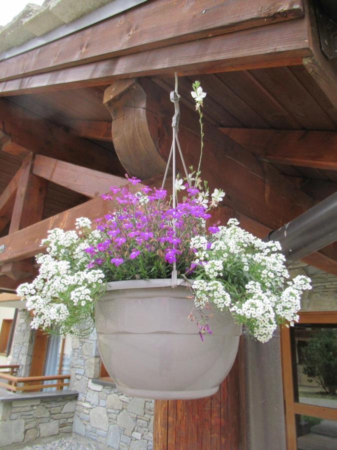 Residence Les Alpages 4 Etoiles - Appartement 4 Personnes - Piscine, Hammam, Sauna, Jacuzzi - Valcenis 73480 Lanslebourg-Mont-Cenis Luaran gambar