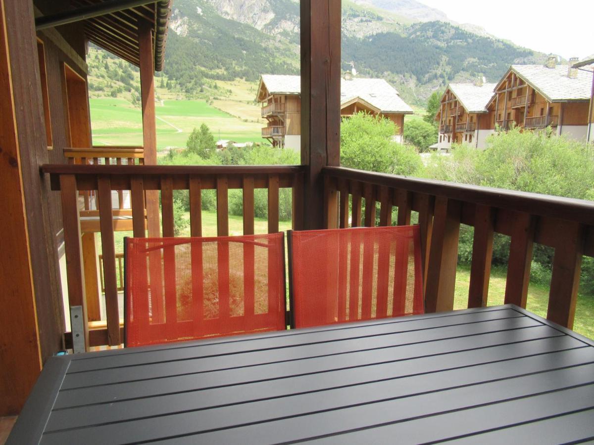 Residence Les Alpages 4 Etoiles - Appartement 4 Personnes - Piscine, Hammam, Sauna, Jacuzzi - Valcenis 73480 Lanslebourg-Mont-Cenis Luaran gambar