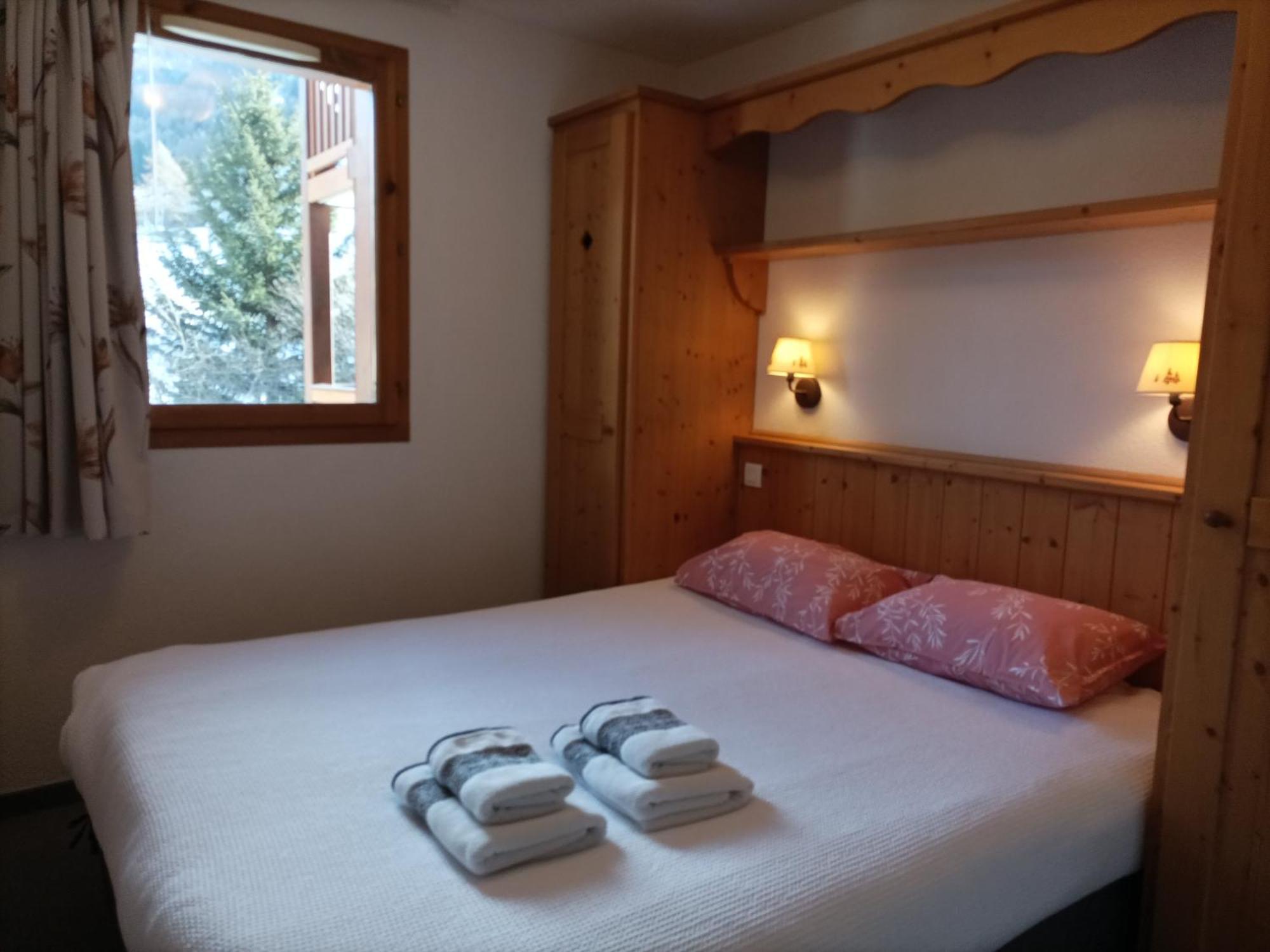 Residence Les Alpages 4 Etoiles - Appartement 4 Personnes - Piscine, Hammam, Sauna, Jacuzzi - Valcenis 73480 Lanslebourg-Mont-Cenis Luaran gambar